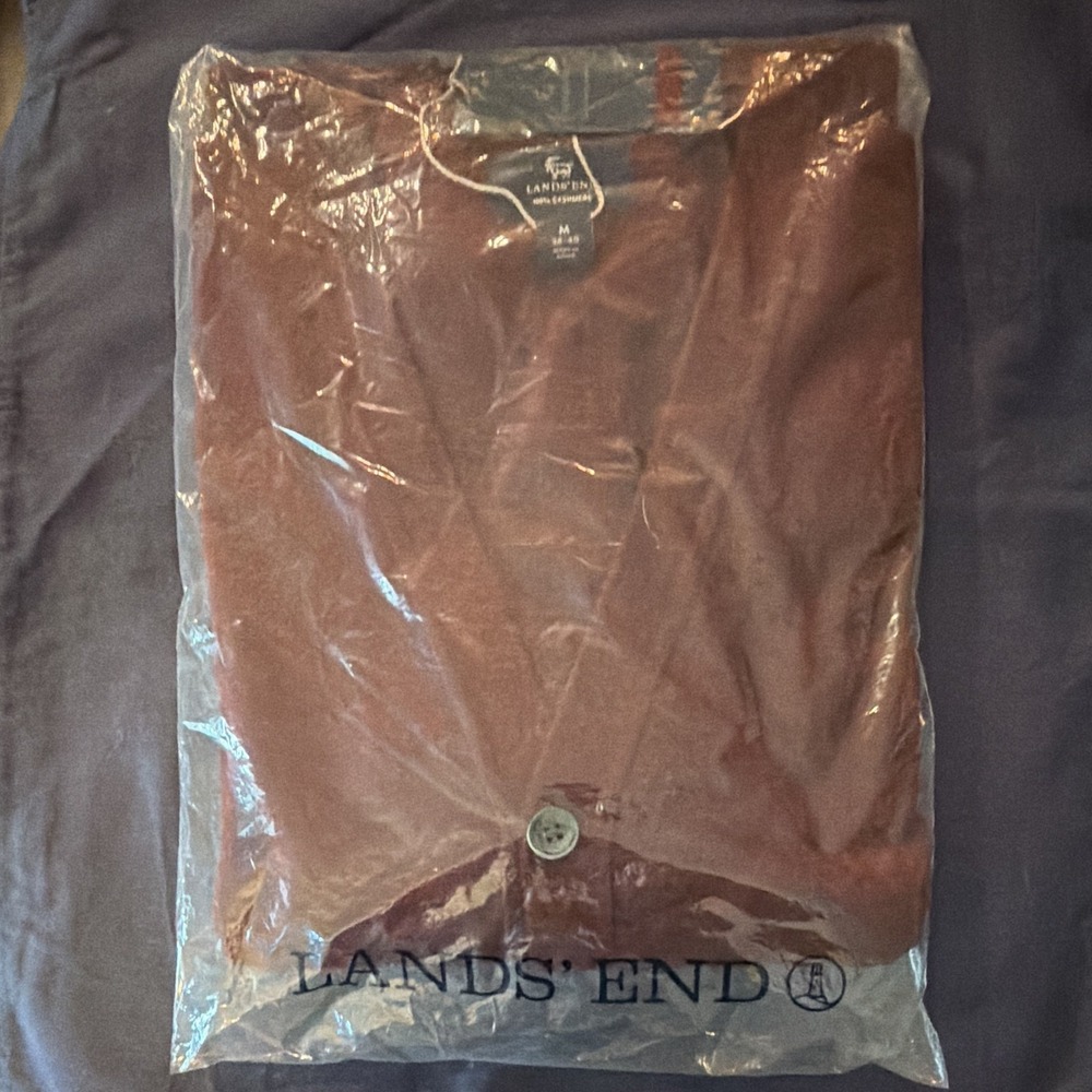Lands' End Men's 100% Cashmere V-Neck Cardigan Sweater M NEW Factory Sealed